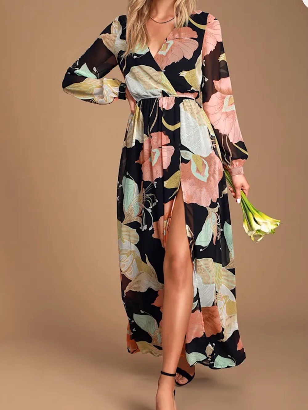 Lulus Wondrous Water Lilies Black Floral Chiffon Maxi Dress Long Sleeve L